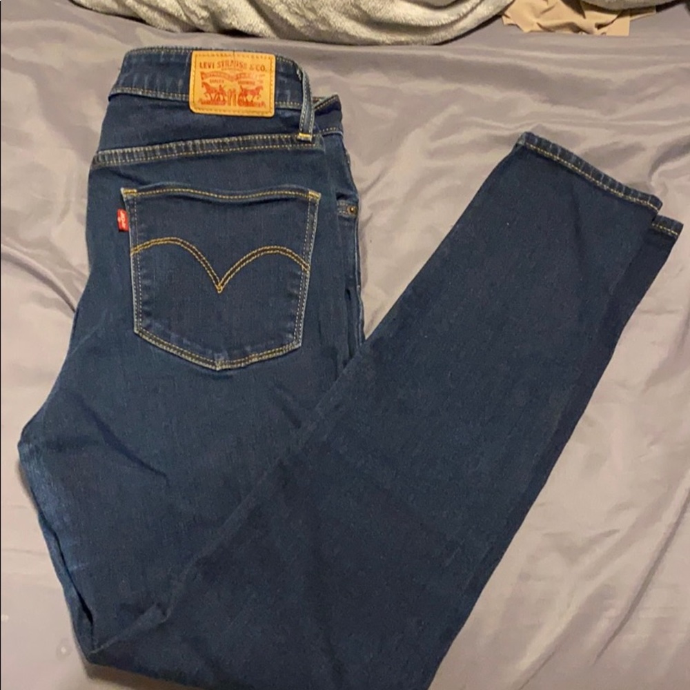 Levi’s - 721 high rise skinny, size 29